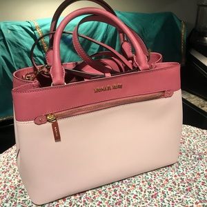 Michael Kors Hailee Bag NWOT